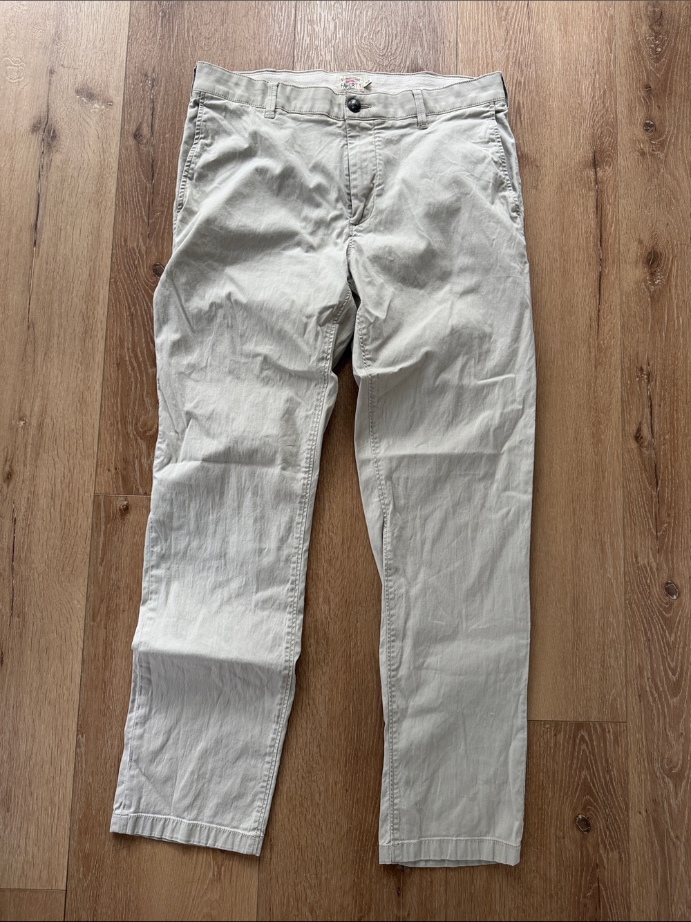 Faherty Classic Straight Chino Pants in Light Tan